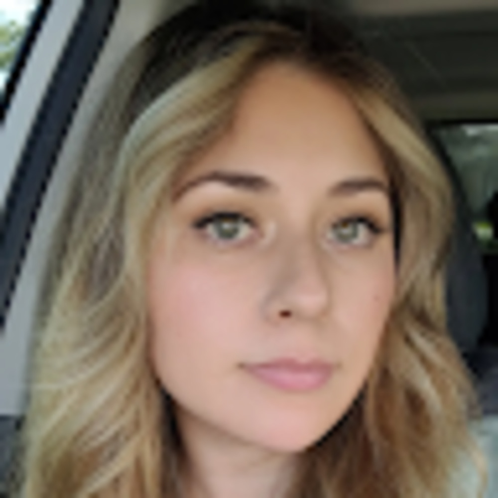 Meet your Posher, Khristina